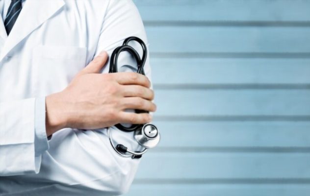 Her Doktor Youtube'da olmalı bu sayede kitlelerini büyütebilir ve bilgilendirebilir